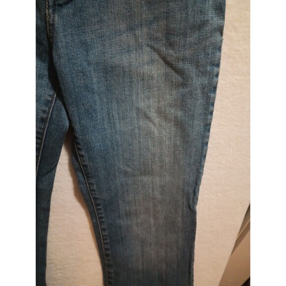 Levi's Women's Denim Jeans 28x30 Bold Curve Skinny Low Rise 2/26 Blue - Picture 5 of 16